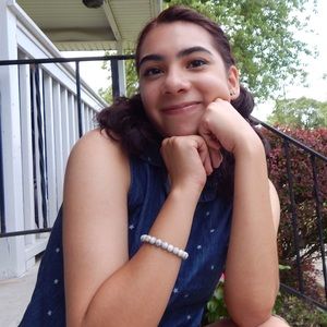 Meet your Posher, Julia